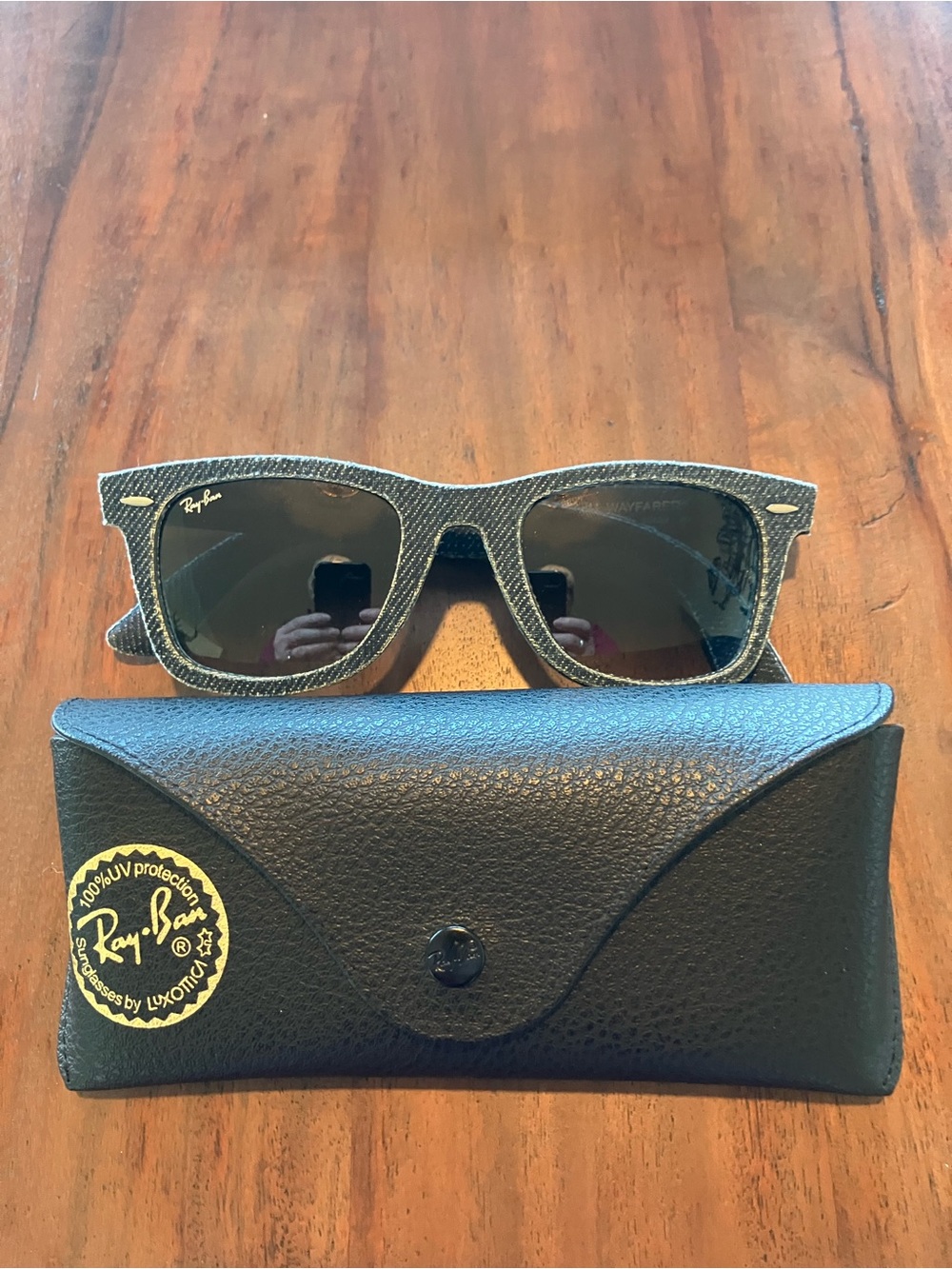 Ray-Ban Denim-Trim Sunglasses with Case - Picture 6 of 7